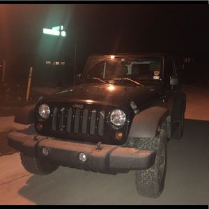 Meet your Posher, Collin